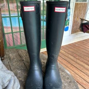 Women’s hunter boots